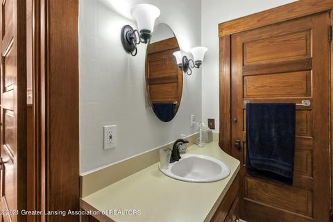 317 W Washington, Dewitt, MI 48820 photo 33