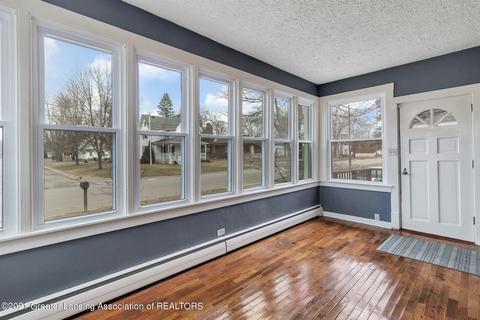 317 W Washington, Dewitt, MI 48820 photo 10