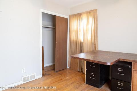 115 E Syringa Dr, Lansing, MI 48910 photo 20