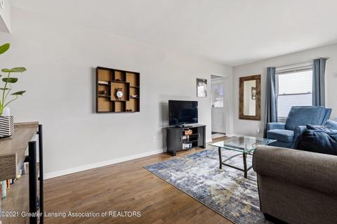 4401 Alpha St, Lansing, MI 48910 photo 5