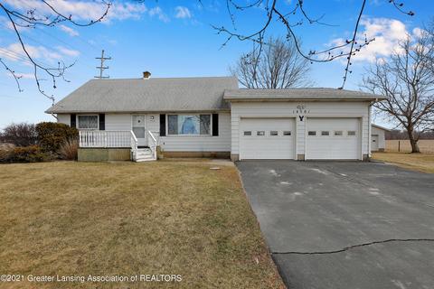 14501 S Wright Rd, Eagle, MI 48822 photo 1