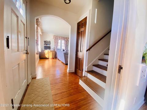 115 E Miller Rd, Lansing, MI 48911 photo 11