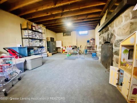 115 E Miller Rd, Lansing, MI 48911 photo 20