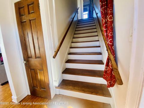 115 E Miller Rd, Lansing, MI 48911 photo 10