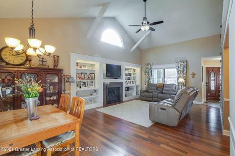 804 Amesbury Dr, Dewitt, MI 48820 photo 34