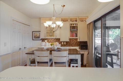 804 Amesbury Dr, Dewitt, MI 48820 photo 45