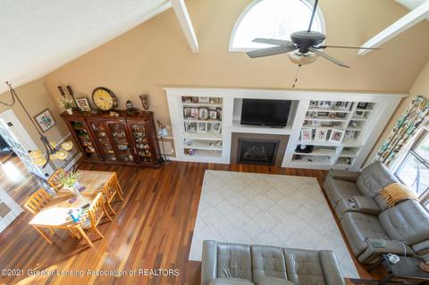 804 Amesbury Dr, Dewitt, MI 48820 photo 17