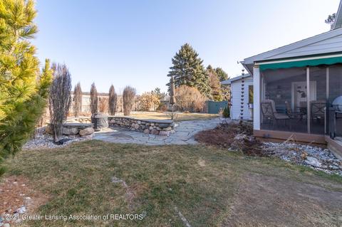 804 Amesbury Dr, Dewitt, MI 48820 photo 5