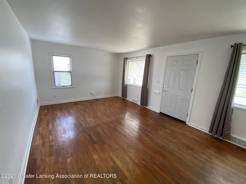 770 Fitting Ave, Lansing, MI 48917 photo 11