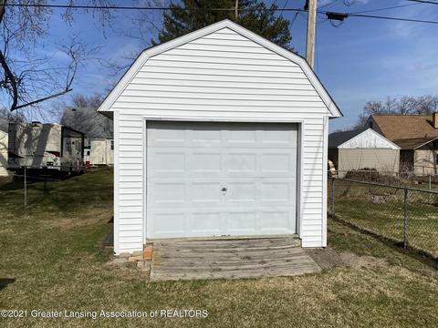 770 Fitting Ave, Lansing, MI 48917 photo 32