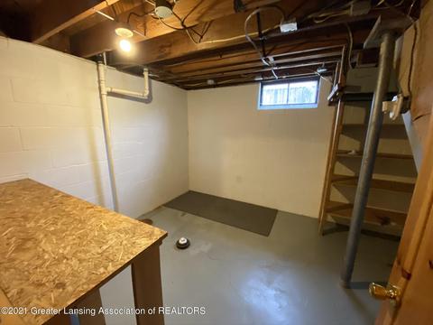 770 Fitting Ave, Lansing, MI 48917 photo 28