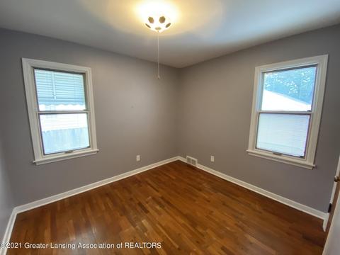 770 Fitting Ave, Lansing, MI 48917 photo 13