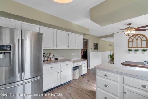 13146 Farm Ln, Dewitt, MI 48820 photo 10