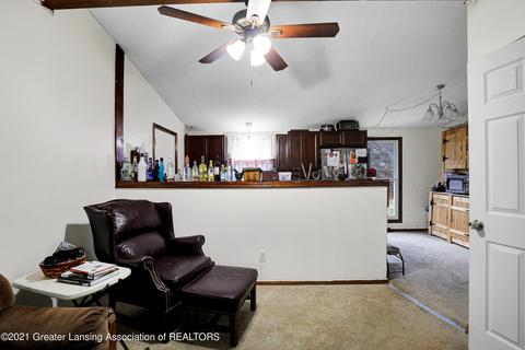8001 Blackman Rd, Jackson, MI 49201 photo 5