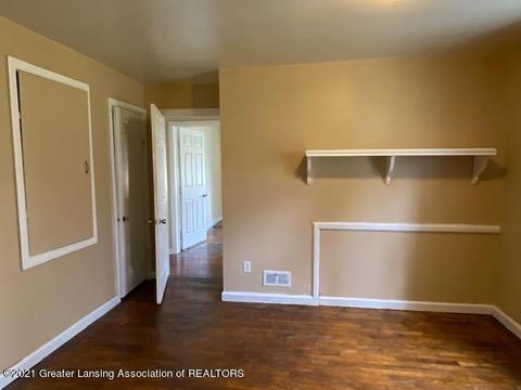 6428 E Clark Rd, Bath, MI 48808 photo 10