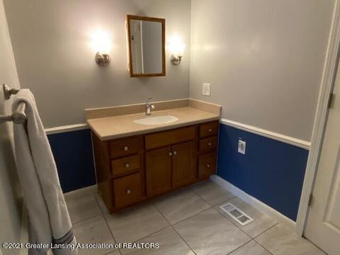 6428 E Clark Rd, Bath, MI 48808 photo 18