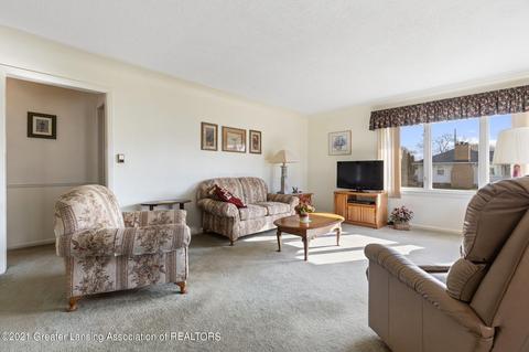 3430 Upton Rd, Lansing, MI 48917 photo 10
