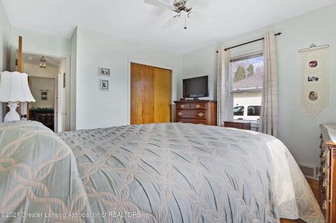 3430 Upton Rd, Lansing, MI 48917 photo 17