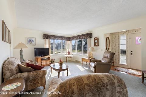 3430 Upton Rd, Lansing, MI 48917 photo 11