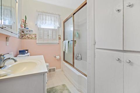3430 Upton Rd, Lansing, MI 48917 photo 18