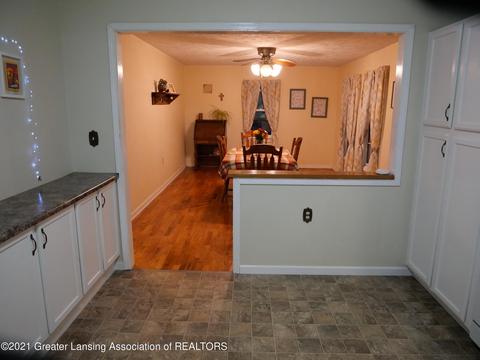 1938 Phillips Ave, Holt, MI 48842 photo 10