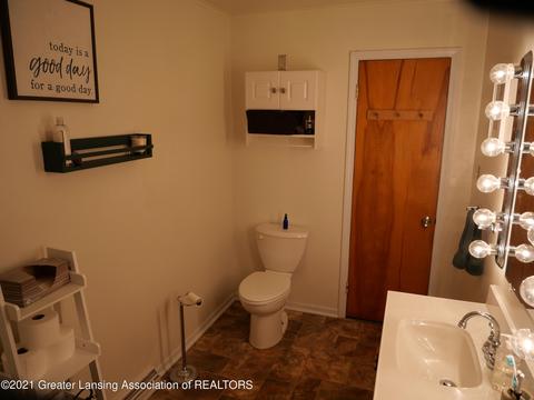 1938 Phillips Ave, Holt, MI 48842 photo 22