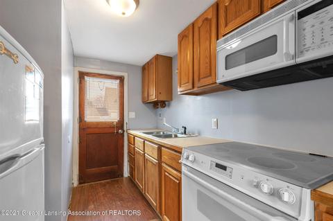 321 E Oak St, Mason, MI 48854 photo 25