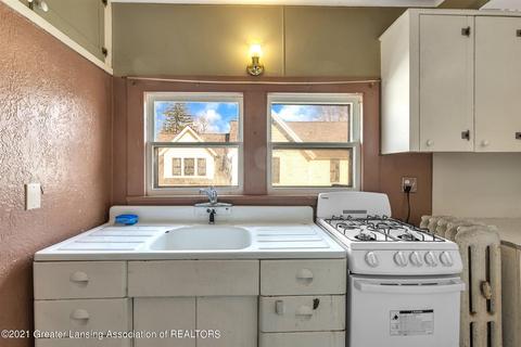 321 E Oak St, Mason, MI 48854 photo 32