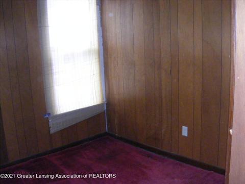 231 E Green St, Olivet, MI 49076 photo 21