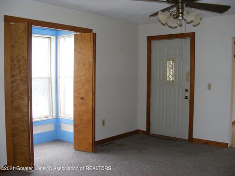 231 E Green St, Olivet, MI 49076 photo 14