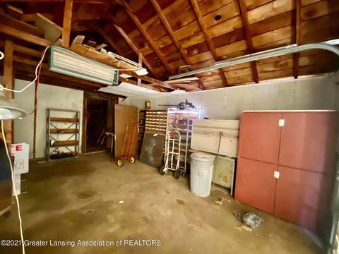 2012 Alpha St, Lansing, MI 48910 photo 15