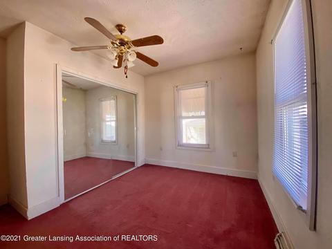 2012 Alpha St, Lansing, MI 48910 photo 7