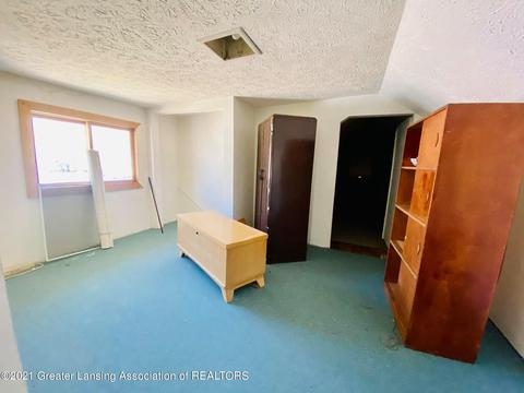 2012 Alpha St, Lansing, MI 48910 photo 13
