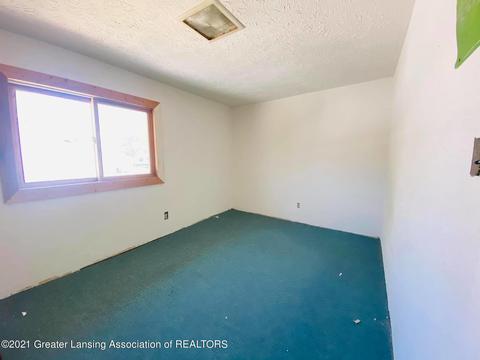2012 Alpha St, Lansing, MI 48910 photo 12