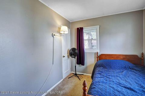 3110 Sheffer Ave, Lansing, MI 48906 photo 14