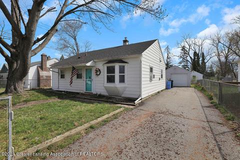 3110 Sheffer Ave, Lansing, MI 48906 photo 3