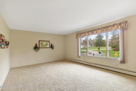 12754 Rambler Rd, Dewitt, MI 48820 photo 8
