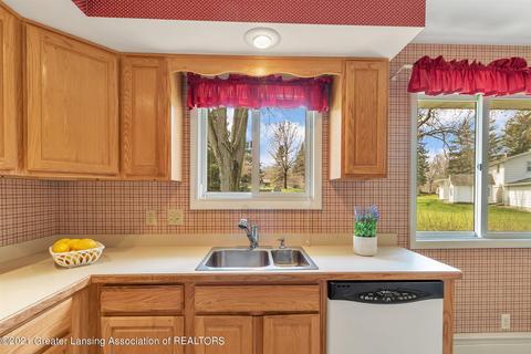 12754 Rambler Rd, Dewitt, MI 48820 photo 15