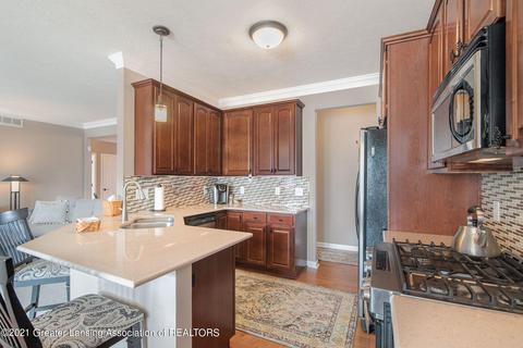 1229 Lobelia Ln, Dewitt, MI 48820 photo 6
