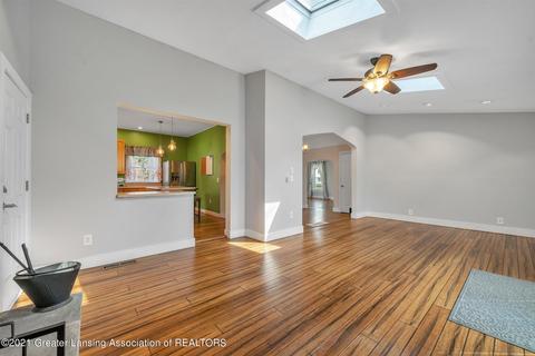 657 Fuller St, Williamston, MI 48895 photo 11