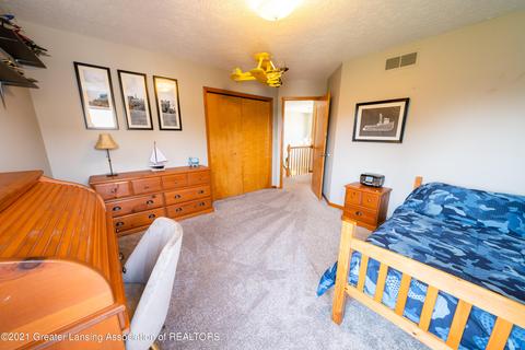 218 Oakwood Dr, Dewitt, MI 48820 photo 19