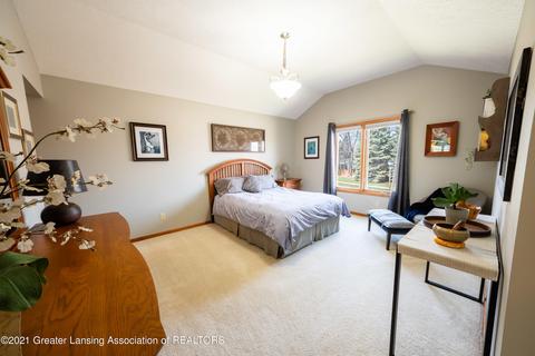 218 Oakwood Dr, Dewitt, MI 48820 photo 24