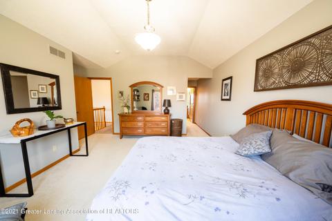 218 Oakwood Dr, Dewitt, MI 48820 photo 25