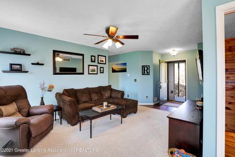 1908 Dell Rd, Lansing, MI 48911 photo 2