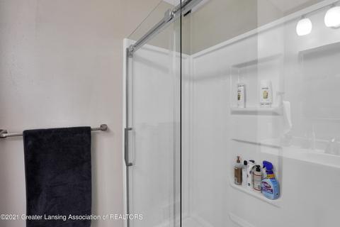 1908 Dell Rd, Lansing, MI 48911 photo 11