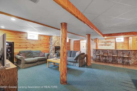 1908 Dell Rd, Lansing, MI 48911 photo 16