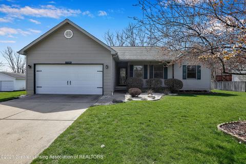 1908 Dell Rd, Lansing, MI 48911 photo 1