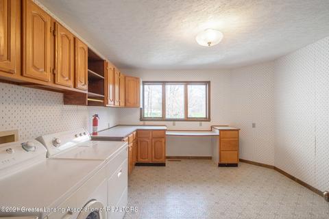 431 Maple Ln, Owosso, MI 48867 photo 25