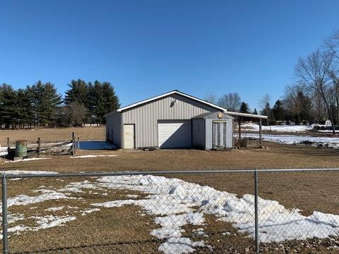 712 E Howell Rd, Mason, MI 48854 photo 3