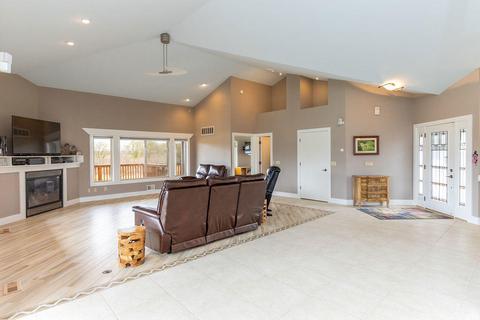13983 S Beardslee Rd, Perry, MI 48872 photo 10